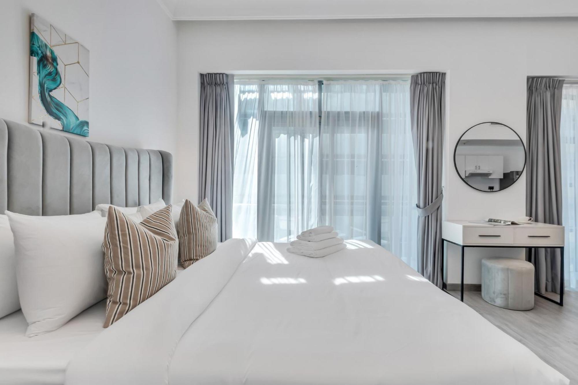 Tecom Location Executive Apartment